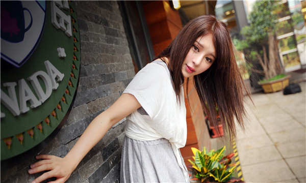 宜春想找一个女性生孩子给报酬-｛找个女人生孩子多少钱｝